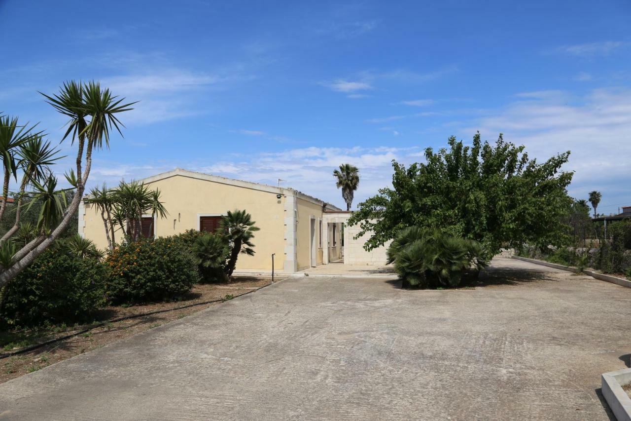 Ville Vendicari Al Mare Reitani Exterior foto